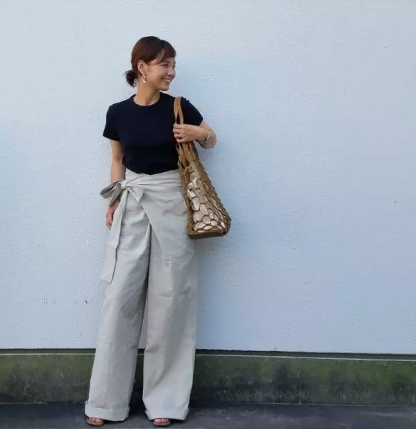 ラップデザインでお腹が目立たない おしゃれに体型カバーするワイドパンツコーデ10選 ローリエプレス