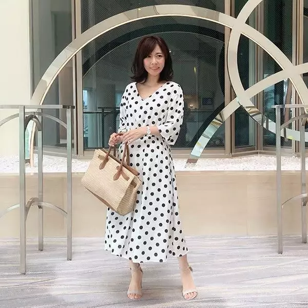 ホテルでの同窓会 服装は 30代の大人女子におすすめしたい 夏のきれいめ同窓会コーデ10選 ローリエプレス