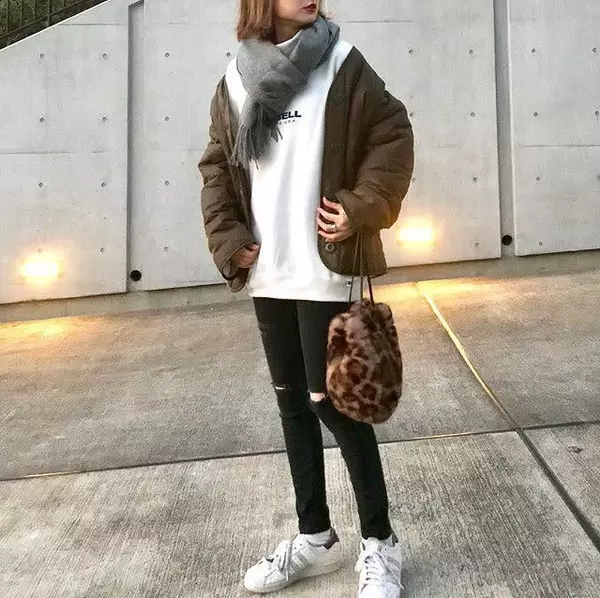 冬の自転車ファッションは 自転車女子におすすめしたい カジュアルでおしゃれな防寒コーデ10選 ローリエプレス