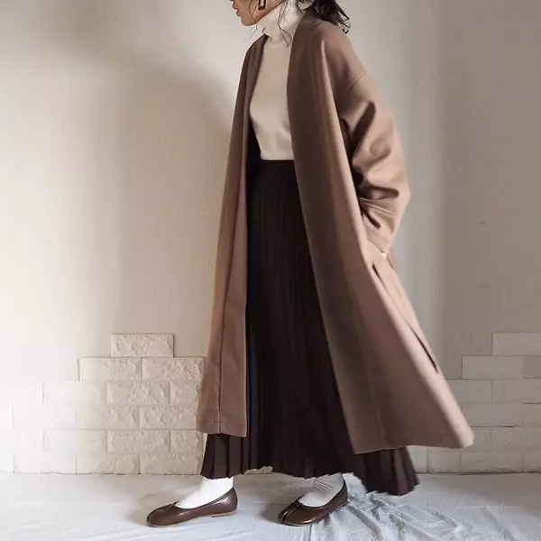 靴下パンプスをカンタンにおさらい 白ソックス ぺたんこパンプスで大人可愛いコーデ10選 ローリエプレス