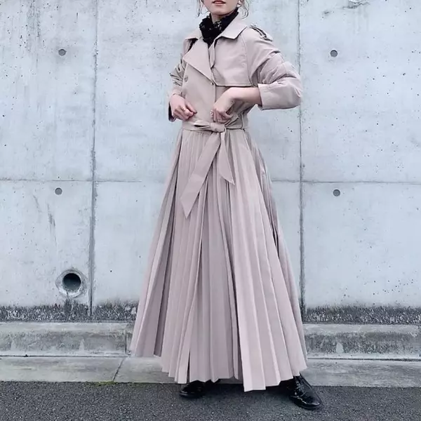 ベージュのトレンチコート は変形デザインを選ぶべし 定番こそ旬テイストを取り入れよう ローリエプレス