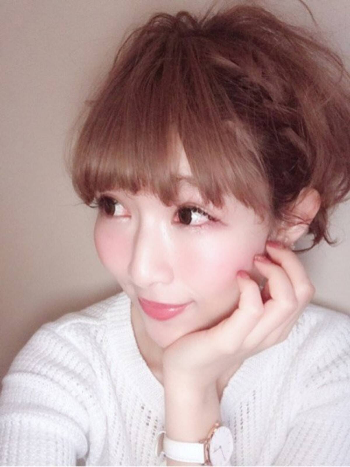 くせ毛さん必見 梅雨に勝てるヘアアレンジ4選 ショート ボブヘア ローリエプレス