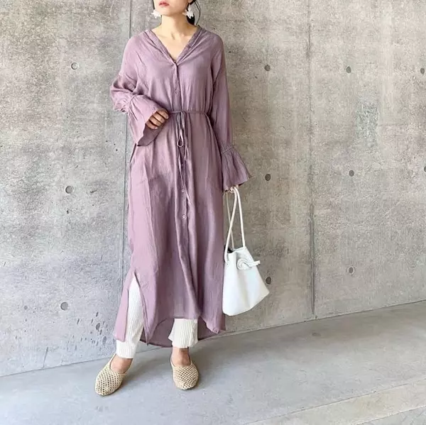 大人に似合う 今シーズン旬な ラベンダーカラー をコーデに取り入れてみよう ローリエプレス