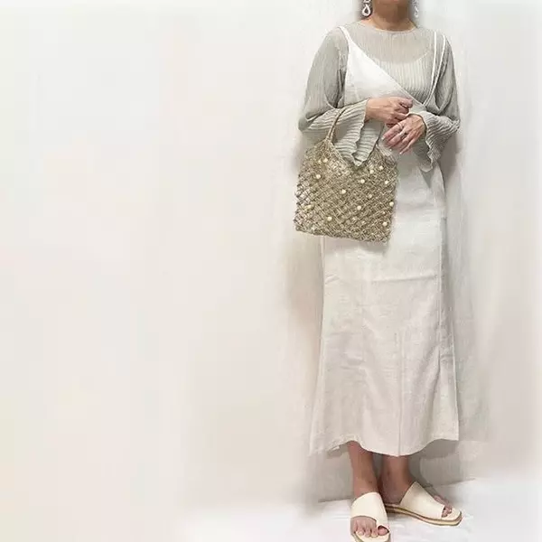 アラフォーが美しく見える きれいめロングワンピース が欲しい 優雅に映える旬デザインって ローリエプレス