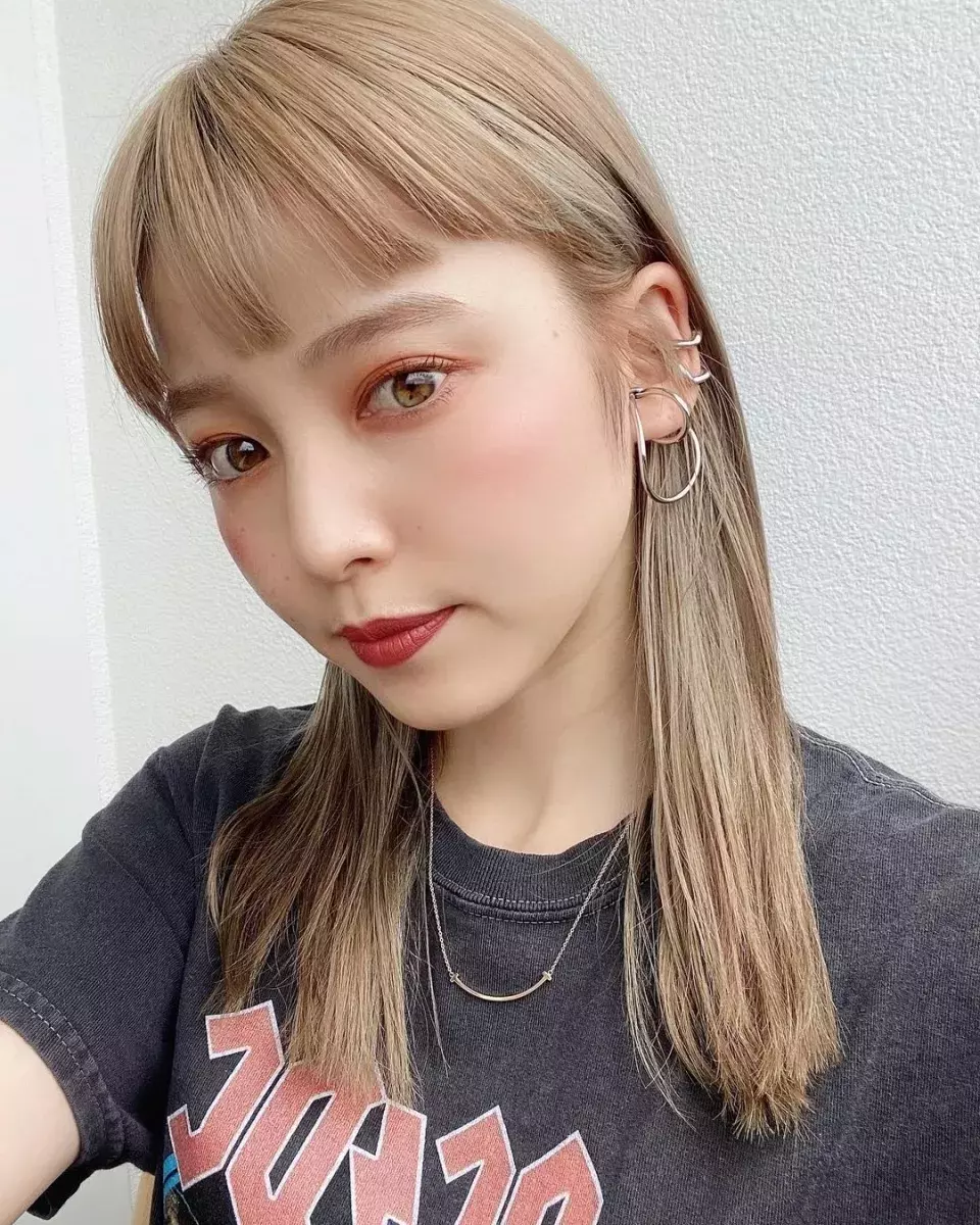 まつ毛が長い人の特徴 メリットとは 美しく伸ばす方法も解説 ローリエプレス