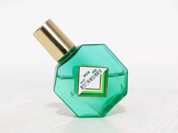 まつ毛が長い人の特徴 メリットとは 美しく伸ばす方法も解説 ローリエプレス 2 2