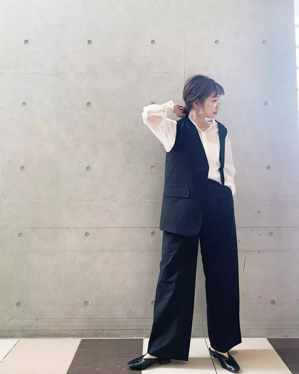 女性のスマートカジュアルとは スタイル別おすすめコーデをご紹介 ローリエプレス