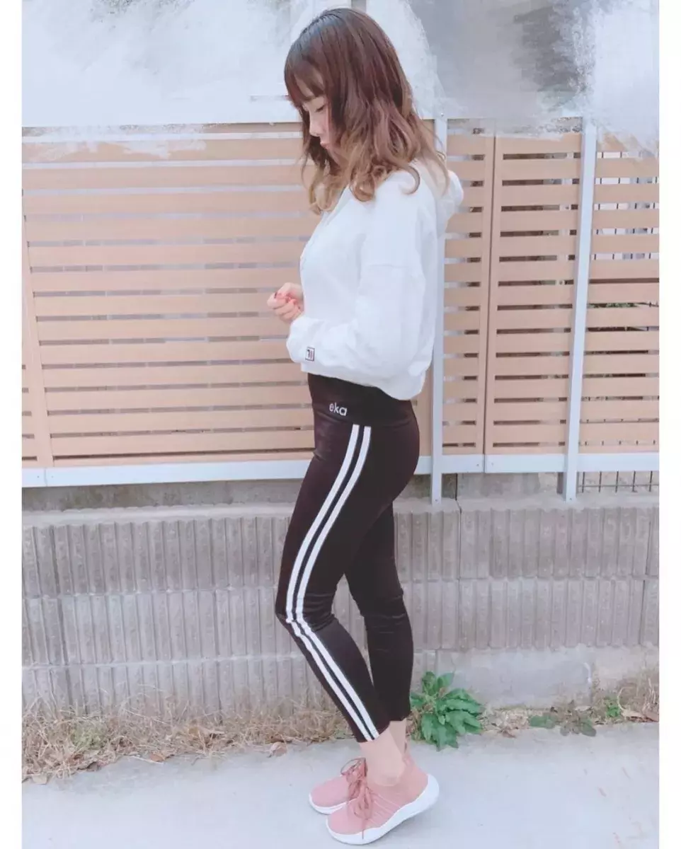ウォーキングにぴったりの服装って お洒落に着こなすコツも紹介 ローリエプレス