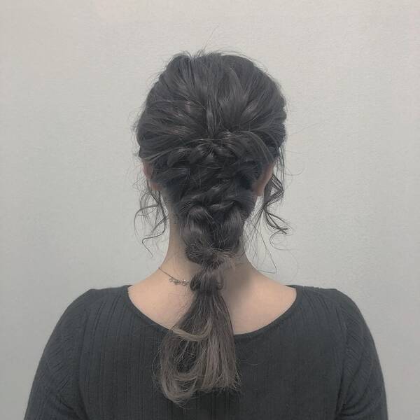 30代女性におすすめのヘアアレンジ集 時間のない朝でも簡単 綺麗 ローリエプレス