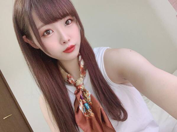 ピンクブラウンは暗めも明るめも可愛い 長さ別ヘアスタイルを紹介 ローリエプレス