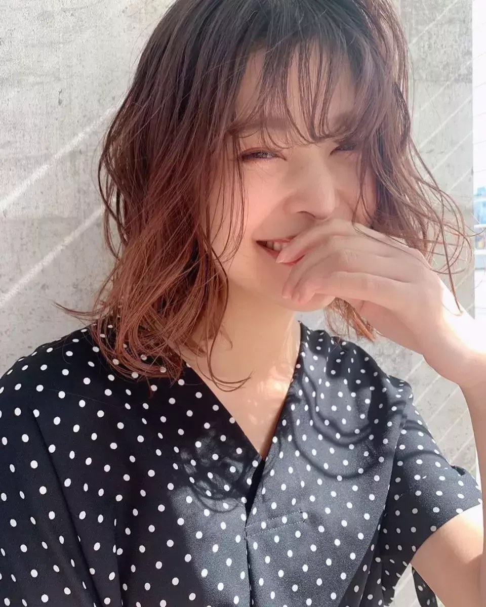 ショート グラデーションカラーは相性抜群 おすすめカラーを大公開 ローリエプレス