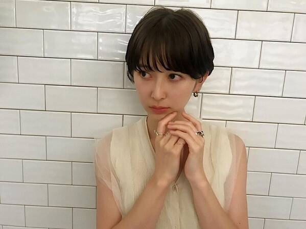 マッシュルームカットでかわいく個性的に おすすめスタイルを大公開 ローリエプレス