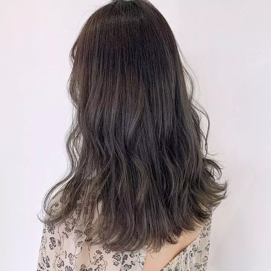 7トーンのヘアカラーはどんな色 メリット 垢抜けアレンジも必見 ローリエプレス 7トーンのヘアカラーはどんな色 メリット 垢抜けアレンジも必見 ローリエプレス