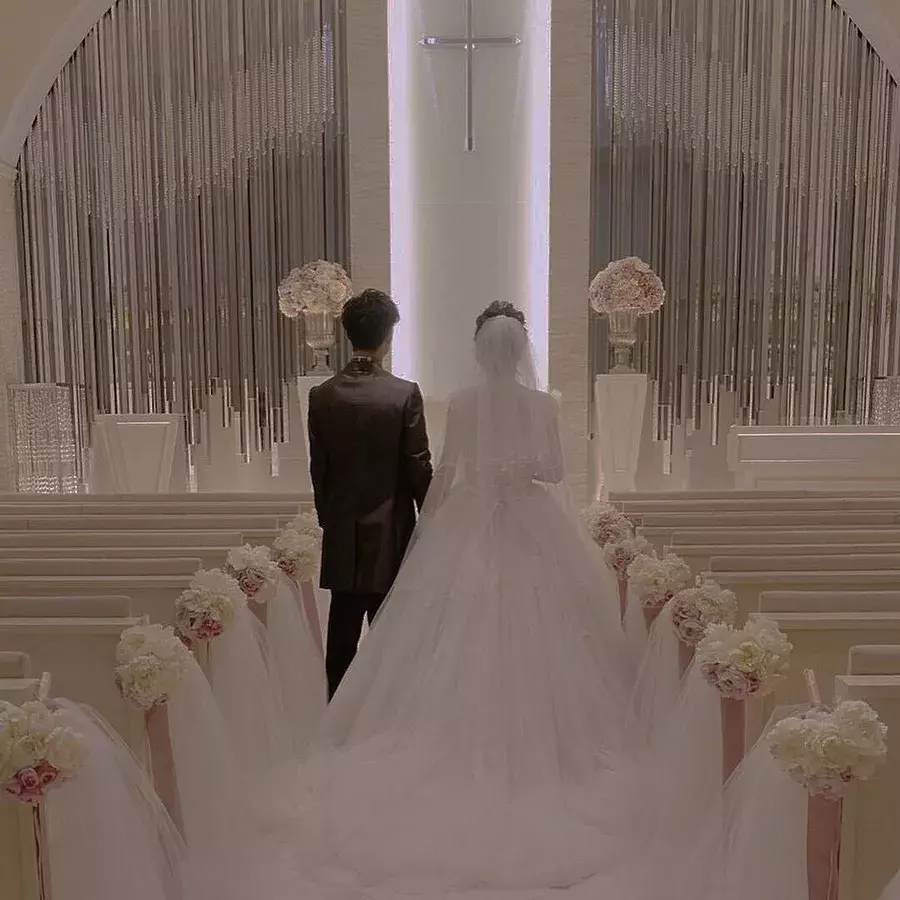 夢占い 結婚式の夢の意味とは 相手 状況 問題別に徹底分析 ローリエプレス