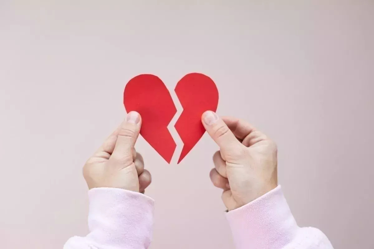 好きな人に振られたときの立ち直り方が知りたい とるべき態度も解説 ローリエプレス