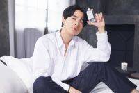 メゾン マルジェラ、日本初となる「レプリカ」のアンバサダーに俳優・成田凌が就任