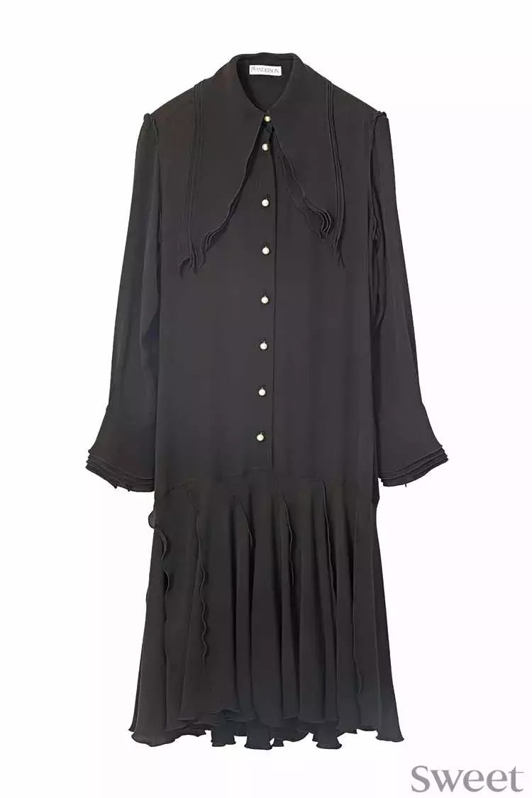 乃木坂46齋藤飛鳥がjwアンダーソンを着こなす 裸足でトレンチ に驚き ローリエプレス