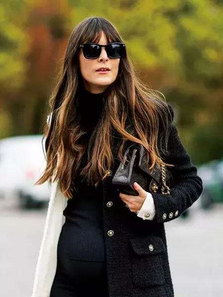 コロナ禍で白髪が増えた 抜いていいの 予防の方法は 髪のプロに悩みを相談 ローリエプレス