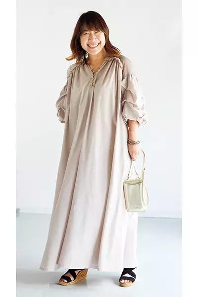 ワンピースで着痩せするには 街のおしゃれさんに学ぶ体形カバーテク ローリエプレス