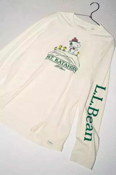 スヌーピー ミッキー Etc ストリートファッションにハマるキャラクタートップスや小物13選 ローリエプレス