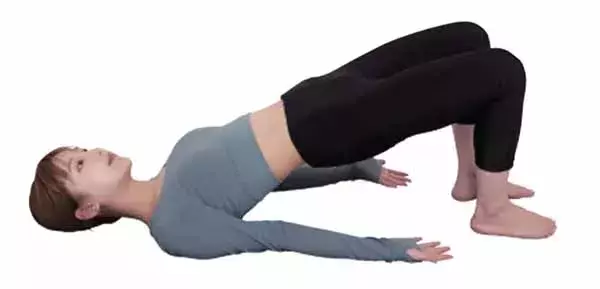 過去に 7kgダイエットに成功したインフルエンサー ひよんが実践中 二の腕 肩まわり 対策ストレッチとは ローリエプレス