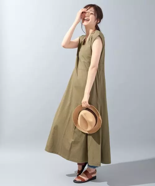 実はスタイルが良く見える 流行りのマキシワンピの着こなし15選 ローリエプレス