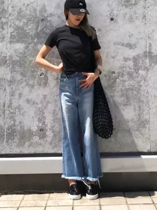 この夏もやっぱりイケメン女子コーデ Zaraのtシャツで作るこなれカジュアルコーデまとめ ローリエプレス