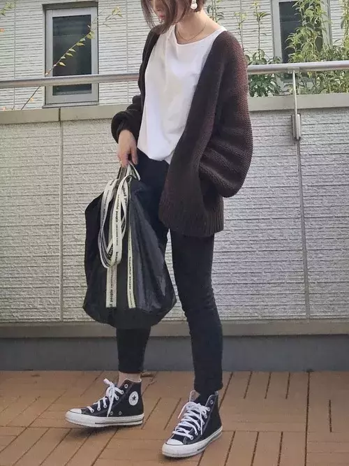 個性派ファストファッション Zara アイテムで作る大人のこなれコーデ ローリエプレス 個性派ファストファッション Zara アイテムで作る大人のこなれコーデ ローリエプレス