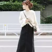 大人女子にぴったり ふわふわの質感がかわいいフェザーヤーンコーデ ローリエプレス