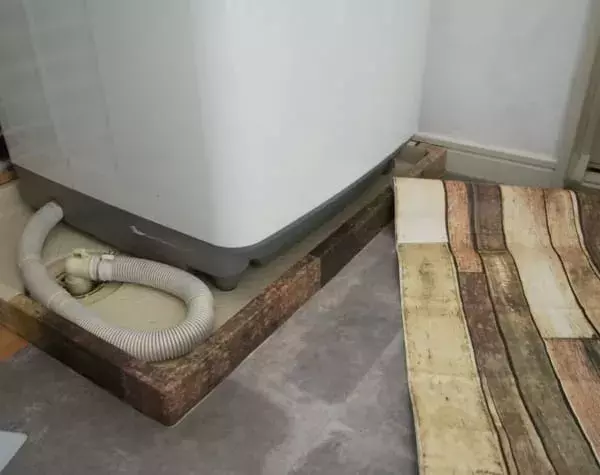 連載 見た目も機能性もアップする 洗濯機の防水パンカバーを簡単diy ローリエプレス