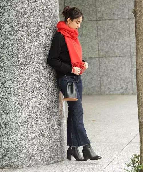 冬はストール スヌードが大活躍 おしゃれと防寒を兼ね備えたお手本コーデ ローリエプレス