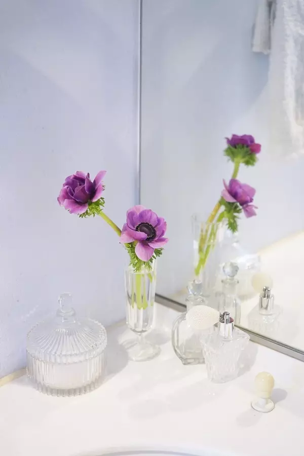 連載 ニトリ Ikea 新生活にオススメな花瓶 使いやすいフラワーベースの選び方ポイント ローリエプレス