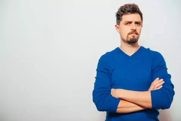 彼氏の束縛レベルをチェック 男性心理と上手な付き合い方を解説します ローリエプレス