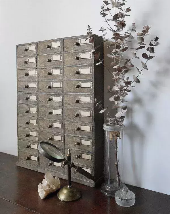 プチプラでアンティーク気分 100均 セリアetc アイテムを使ったおしゃれdiy ローリエプレス