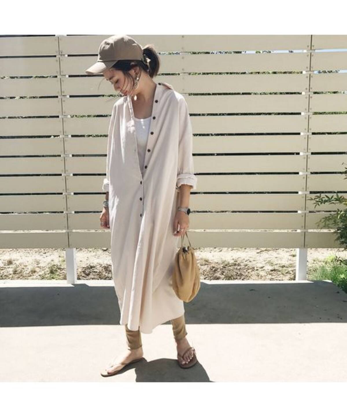 夏の必須アイテム キャップ を使った大人カジュアルコーデ選 ローリエプレス