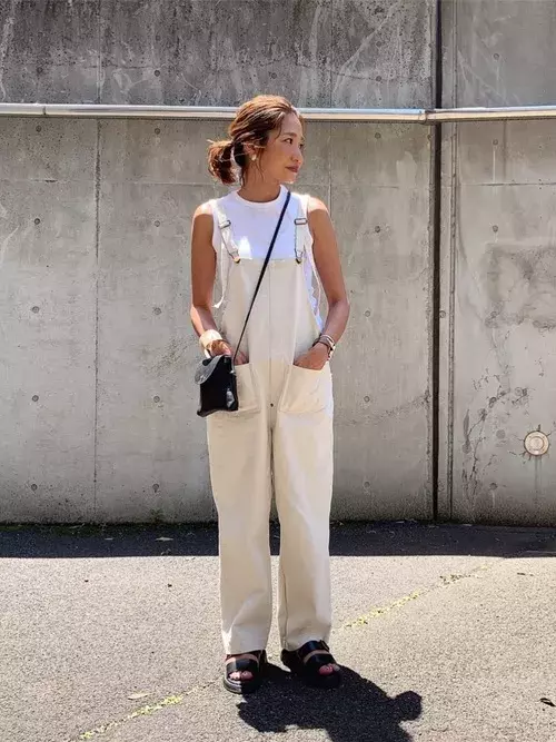 楽ちん 着映えが叶う 19年夏の人気サロペットコーデ ローリエプレス