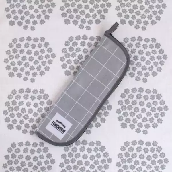 連載 セリアetc で見つけた季節の便利グッズ おしゃれに梅雨 虫よけ 猛暑対策 ローリエプレス 連載 セリアetc で見つけた季節の便利グッズ おしゃれに梅雨 虫よけ 猛暑対策 ローリエプレス