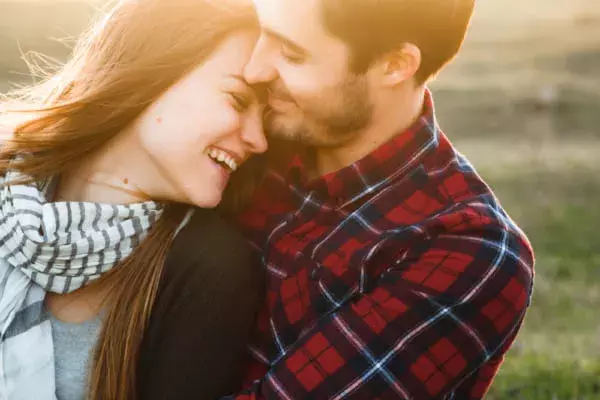 年の差婚で後悔する理由って何 結婚する前に知っておきたい 現実 を大公開 ローリエプレス