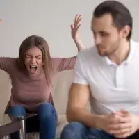 不幸自慢をする人の心理とは かまってちゃんとの上手な付き合い方 ローリエプレス