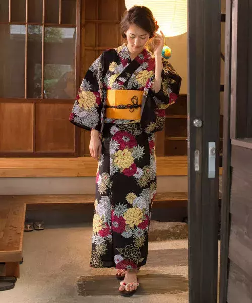 まだ間に合う 大人女子にオススメ 今年の浴衣コーデはこれで決まり ローリエプレス