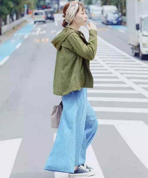 秋の運動会観覧スタイル 素敵ママさん と注目される応援ファッション ローリエプレス 秋の運動会観覧スタイル 素敵ママさん と注目される応援ファッション ローリエプレス