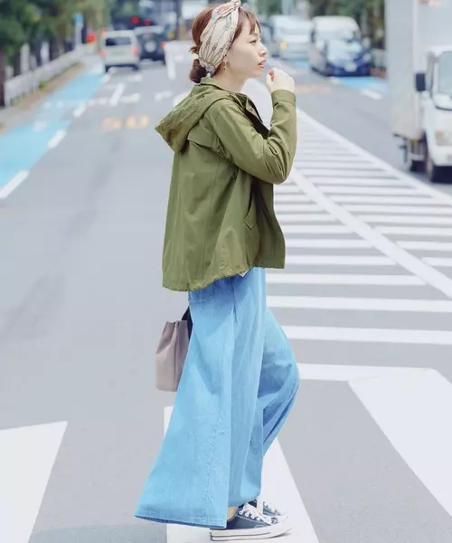 秋の運動会観覧スタイル 素敵ママさん と注目される応援ファッション ローリエプレス