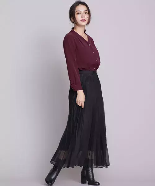 ボルドートップスコーデ15選 シックで華やかな秋スタイルを楽しもう ローリエプレス ボルドートップスコーデ15選 シックで華やかな秋スタイルを楽しもう ローリエプレス