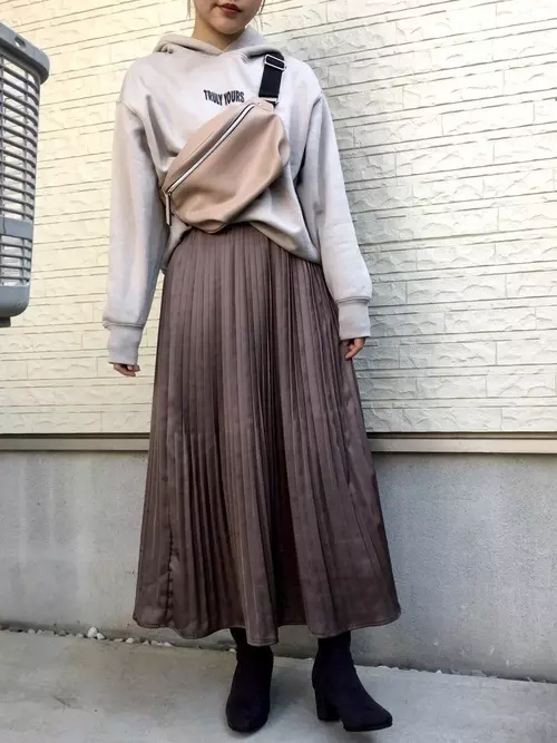 しまむら のスカートが優秀すぎる プチプラでも楽しめる冬のフェミニンコーデ集 ローリエプレス