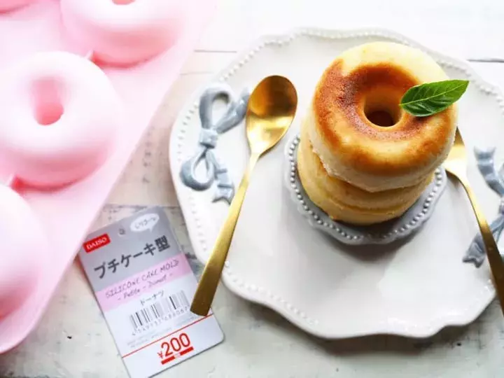 連載 ヘルシーな焼きドーナツが作れる ダイソーのプチケーキ型が便利でカワイイ ローリエプレス