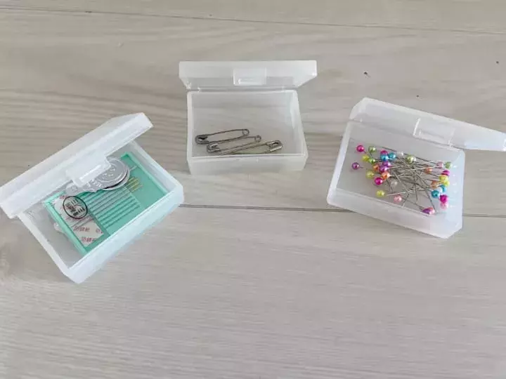 連載 ダイソー 無印良品 で 見つけやすい 裁縫道具の収納 ローリエプレス