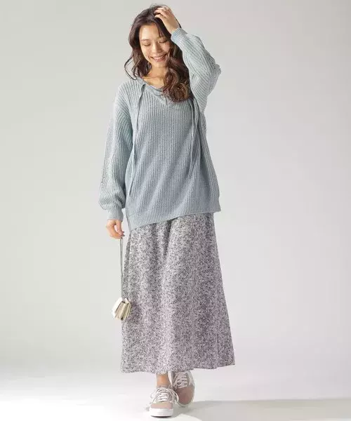 最新 花柄スカートコーデ特集 今年っぽく着こなすコツをご紹介 ローリエプレス 最新 花柄スカートコーデ特集 今年っぽく着こなすコツをご紹介 ローリエプレス