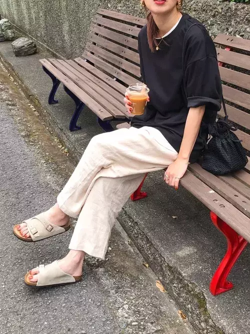 初夏にもピッタリ ユニクロ Gu のプチプラレディースファッション集 ローリエプレス 初夏にもピッタリ ユニクロ Gu のプチプラレディースファッション集 ローリエプレス