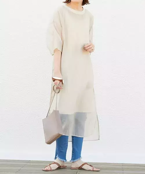 簡単に旬顔になりたいなら 大人のシアーワンピースコーデ ローリエプレス 簡単に旬顔になりたいなら 大人のシアーワンピースコーデ ローリエプレス