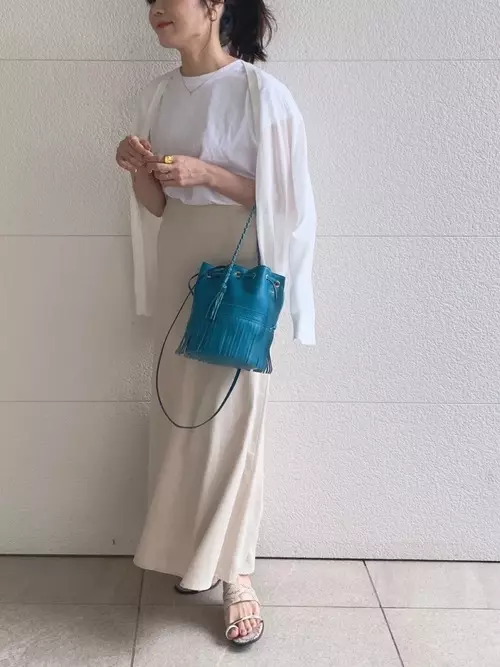 冷房対策も完璧 ユニクロetc のカーディガンで作る夏コーデ特集 ローリエプレス